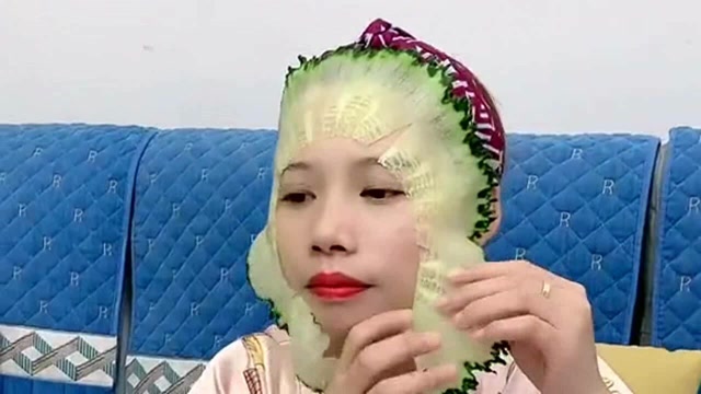 黄瓜片敷脸多长时间_黄瓜多久敷一次比较好_黄瓜多长片敷脸时间比较好