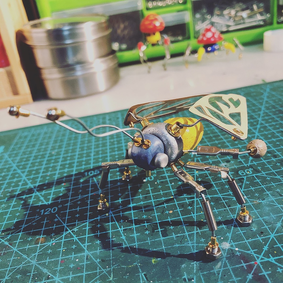 疯狂机械手17yy_疯狂机械手v18视频_疯狂机械手长什么样