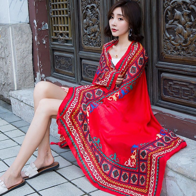 沙滩大丝巾的系法图解_沙滩图解丝巾系法大全图片_沙滩丝巾的系法图解